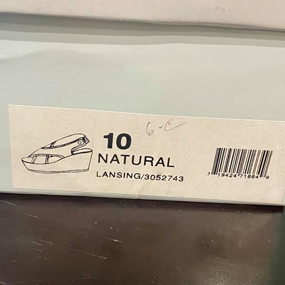 CROWN VINTAGE Beige Canvas Wedge Slip On Open Toe - Picture 7 of 9